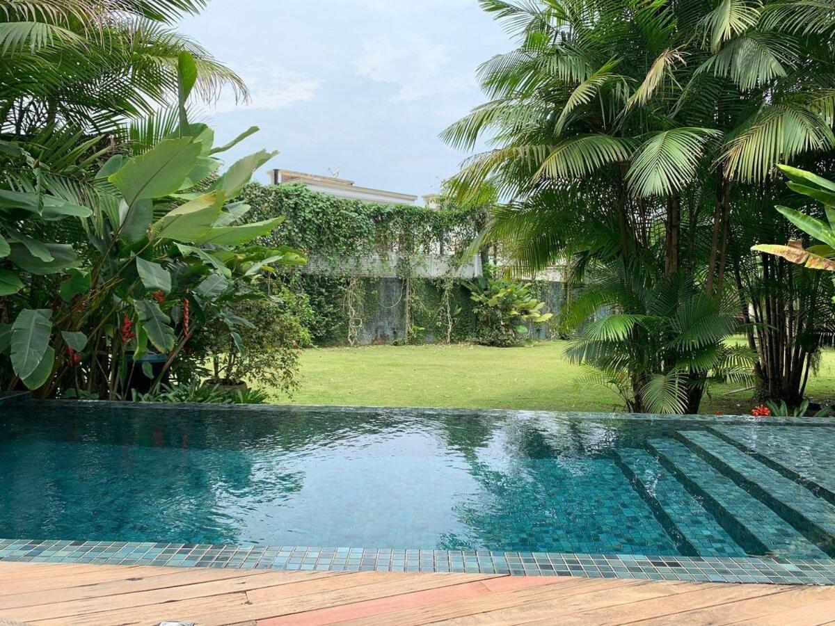 Raizes De Juquehy C/Piscina Privativa E Servicos Жукей Экстерьер фото